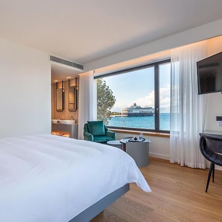 Amario Suites Hotel Aigio Exterior photo